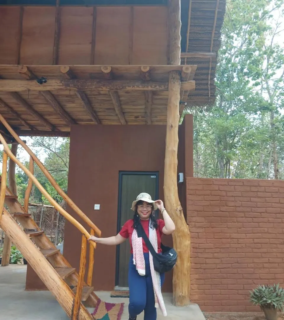 Accommodatie bij particulieren Pidurangala View Treehouse Appartement Sigiriya Sri Lanka
